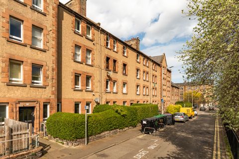 5/5 South Sloan Street, Edinburgh EH6