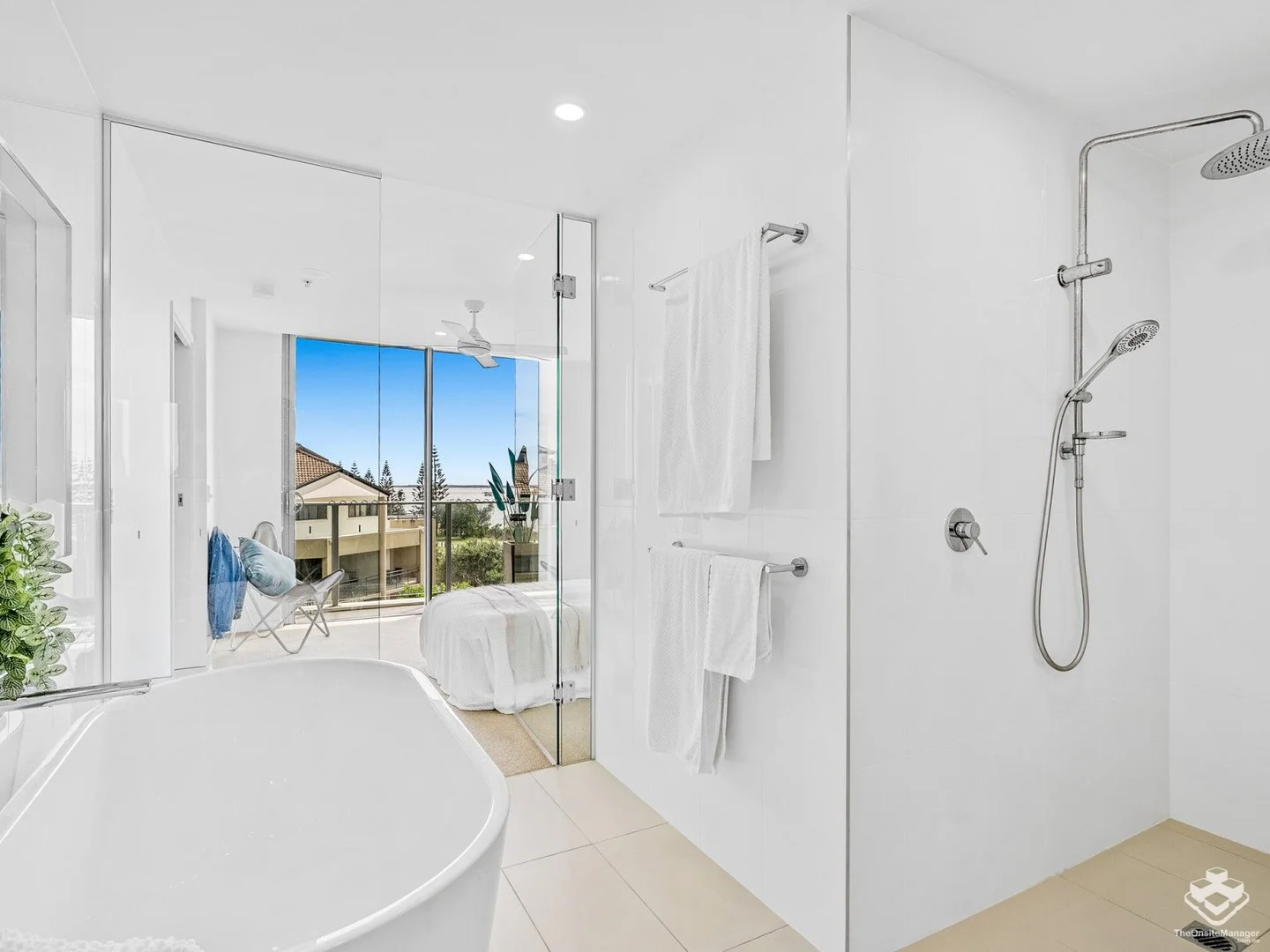 Additional image 15 of 402/388 marine parade, Labrador QLD 4215
