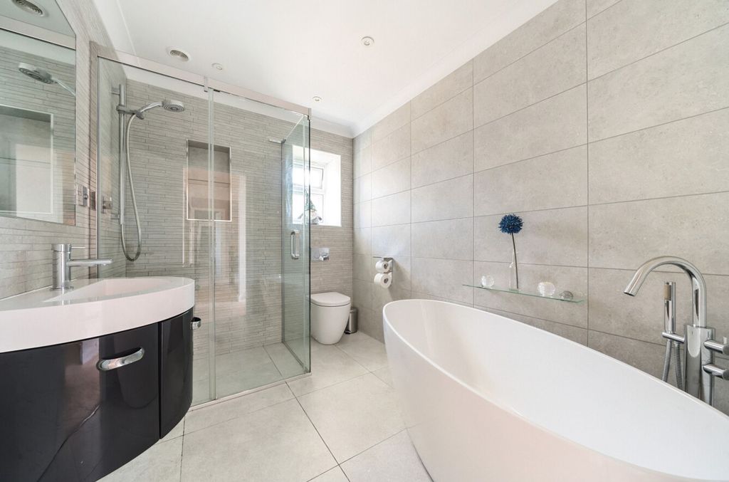 Additional image 28 of 5 bed detached house for saleLimmard Way, Bognor Regis PO22
