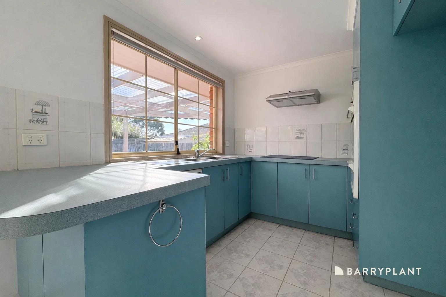 Additional image 2 of 18 Adam Court, Drouin VIC 3818