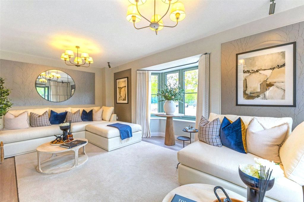 Additional image 2 of 4 bed semi-detached house for saleThe Green, Bolley Avenue, Bordon GU35
