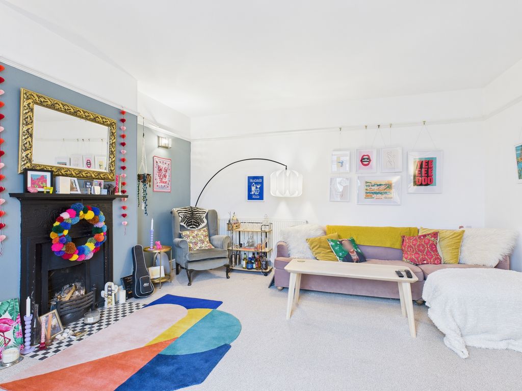 Additional image 2 of 2 bed flat for saleDurleigh Road, Bridgwater TA6
