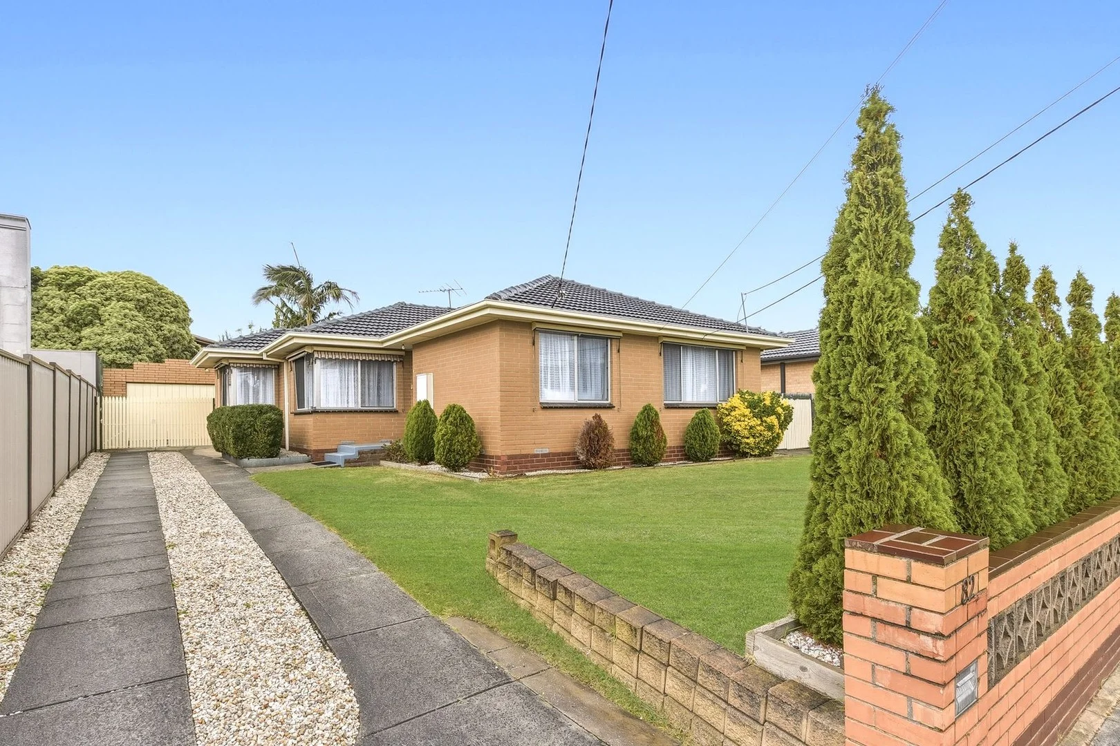 82 Neasham Drive, Dandenong North VIC 3175