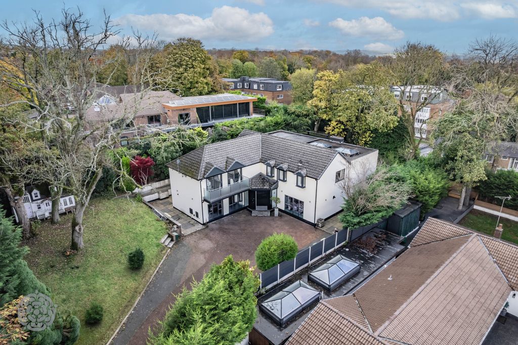 7 bed detached house for saleOakley Park, Bolton, Greater Manchester BL1