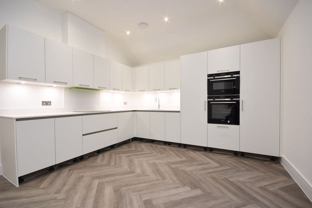 Additional image 9 of 3 bed detached bungalow for saleBeaufort Gardens, Braintree CM7