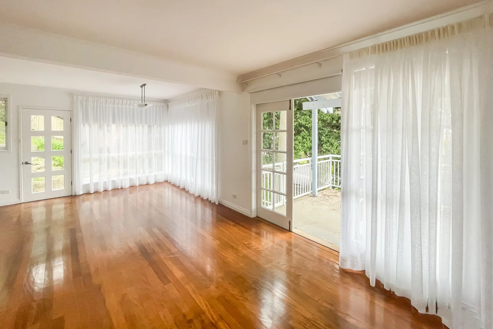 Additional image 5 of 22 Palm Tree Crescent, Caves Beach NSW 2281