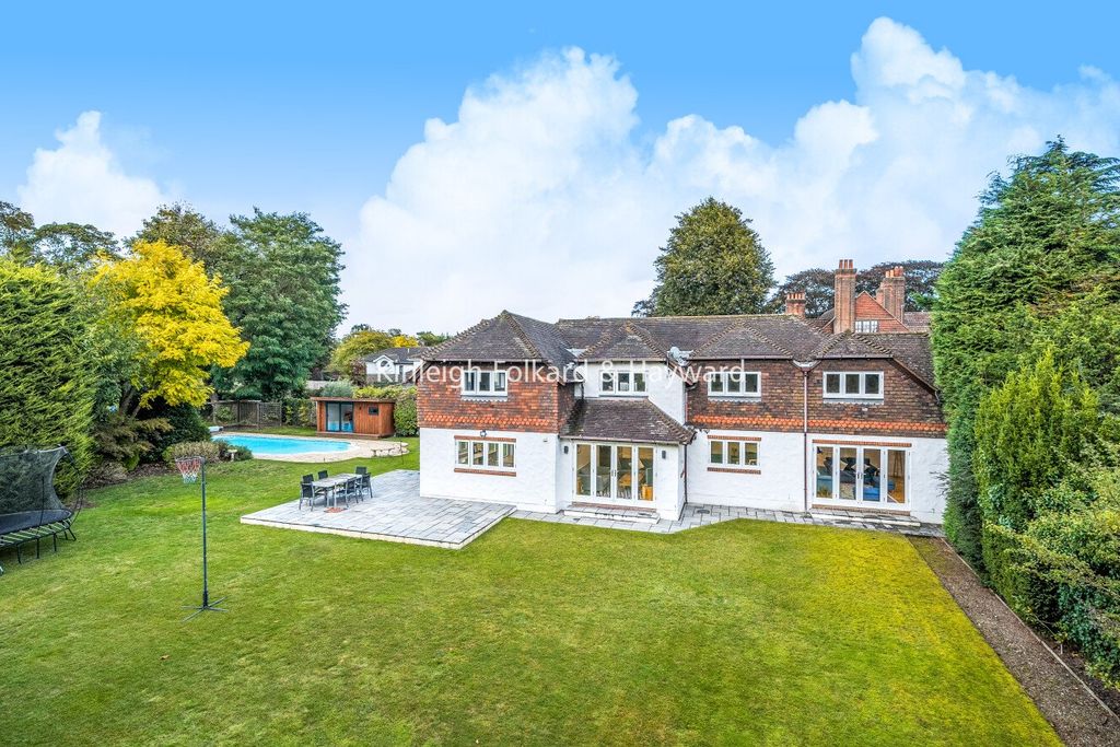 5 bed detached house for saleHawthorne Road, Bromley, Kent BR1
