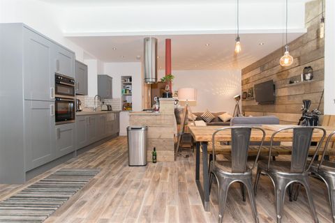 Granville Gardens, Jesmond Vale, Newcastle Upon Tyne NE2, Room to rent