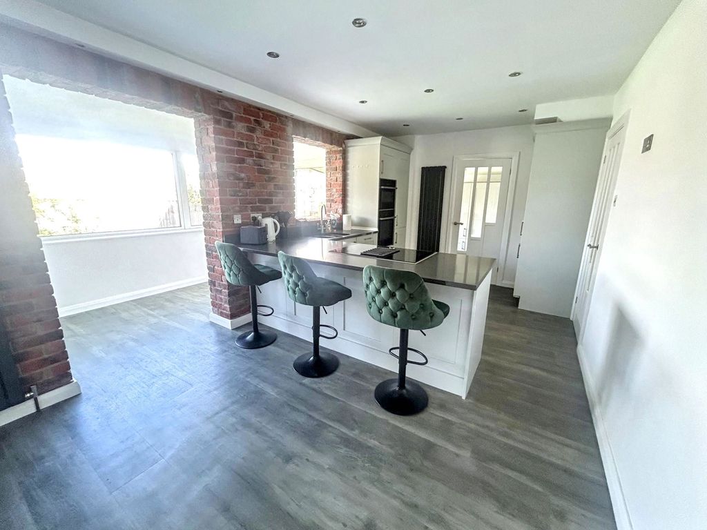 3 bed semi-detached house for saleStella Hall Drive, Blaydon-On-Tyne NE21