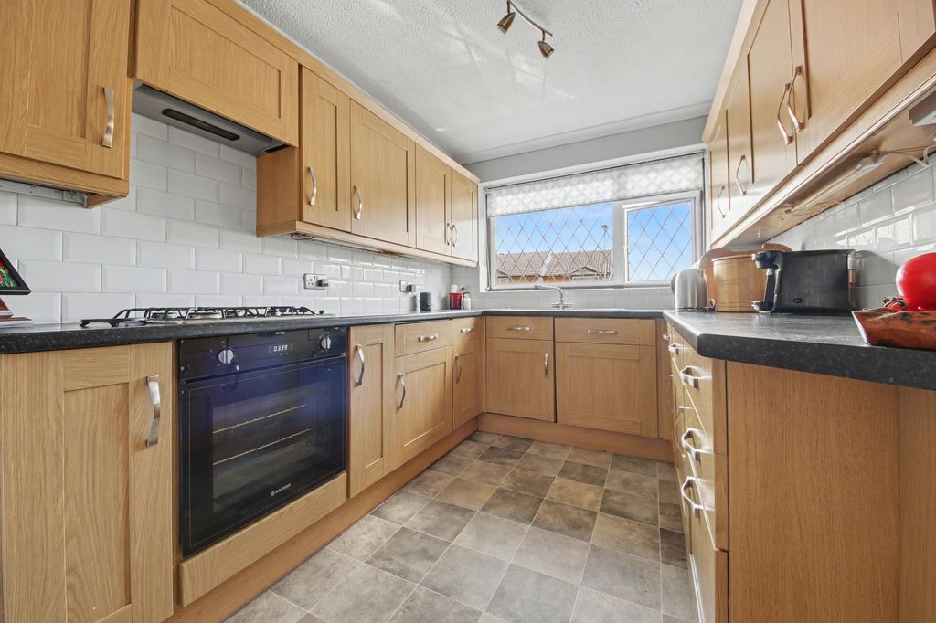 Additional image 8 of 3 bed detached house for saleMiddle Road, Sholing SO19