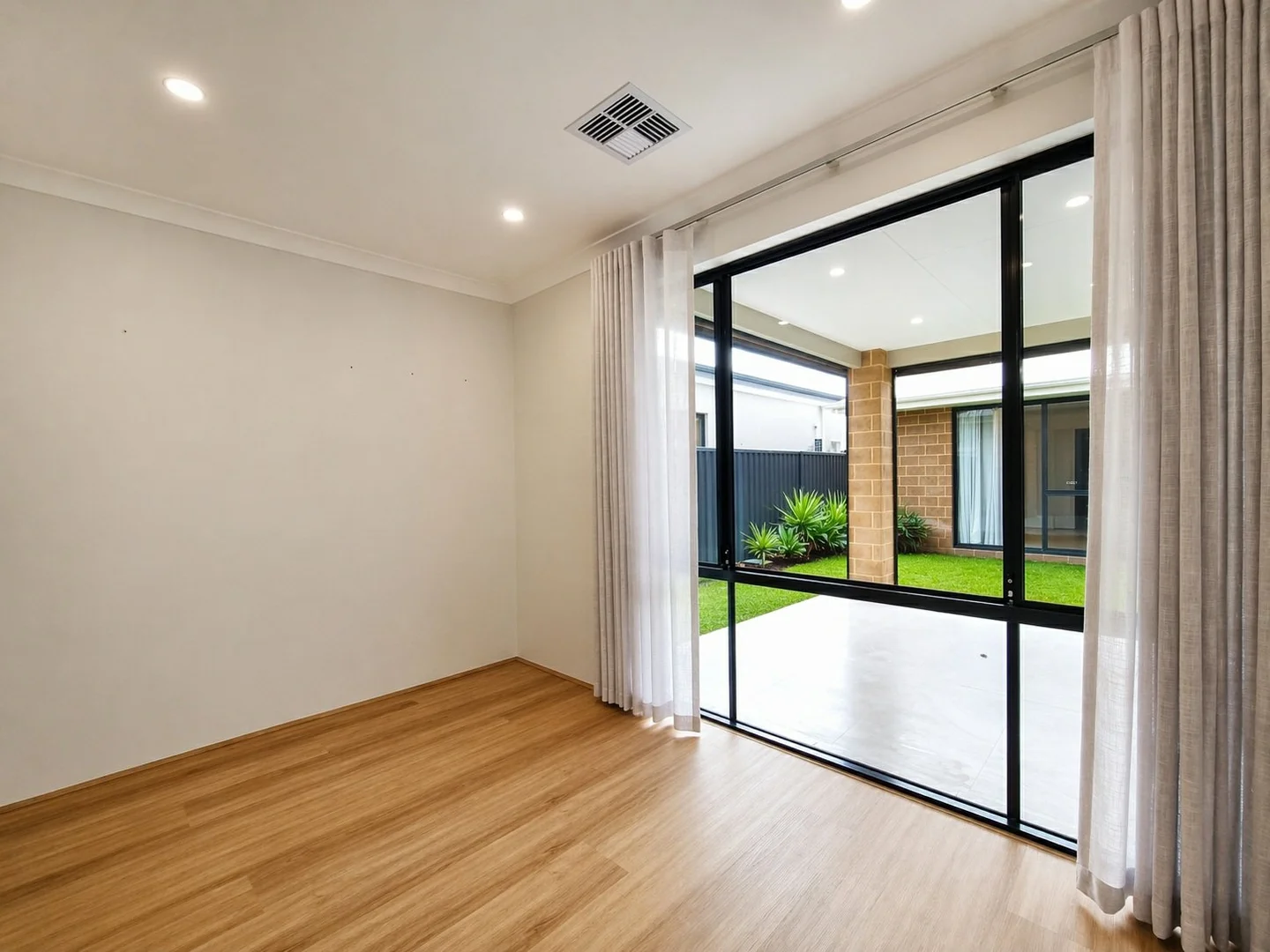 Additional image 14 of 11 Arbutus Street, Treeby WA 6164