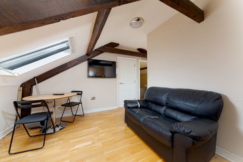 Clayton Street (Flat D), Newcastle Upon Tyne NE1