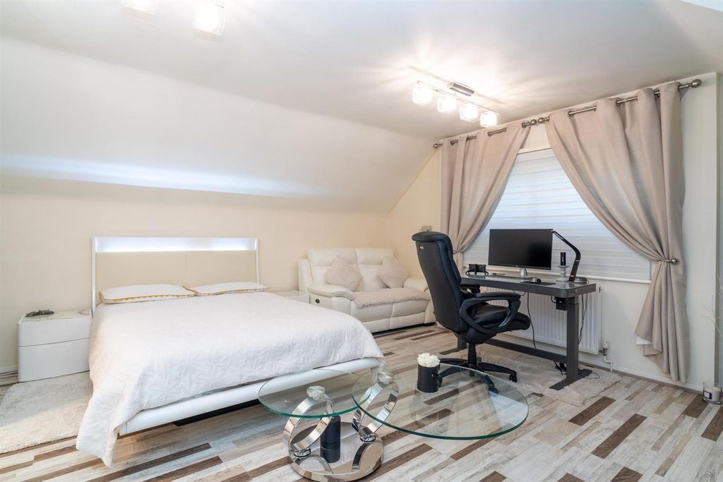 Additional image 26 of 6 bed detached house for saleAllum Lane, Elstree, Borehamwood WD6