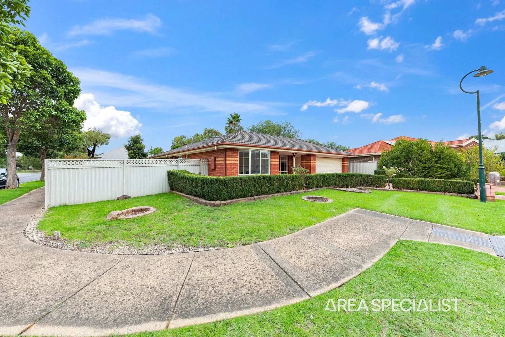 1 Avoca Place, Pakenham VIC 3810