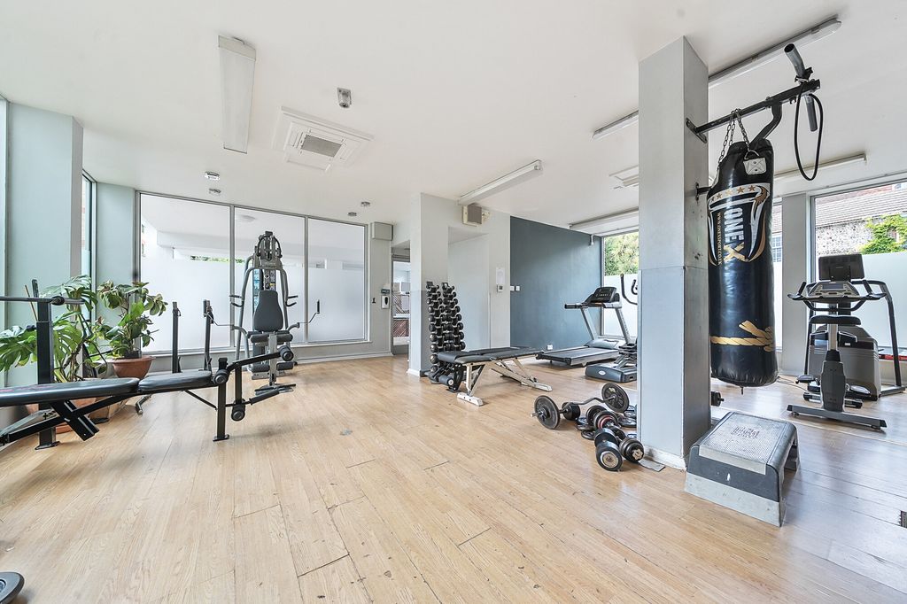 Additional image 18 of 3 bed flat for saleLondon Road, Brighton BN1