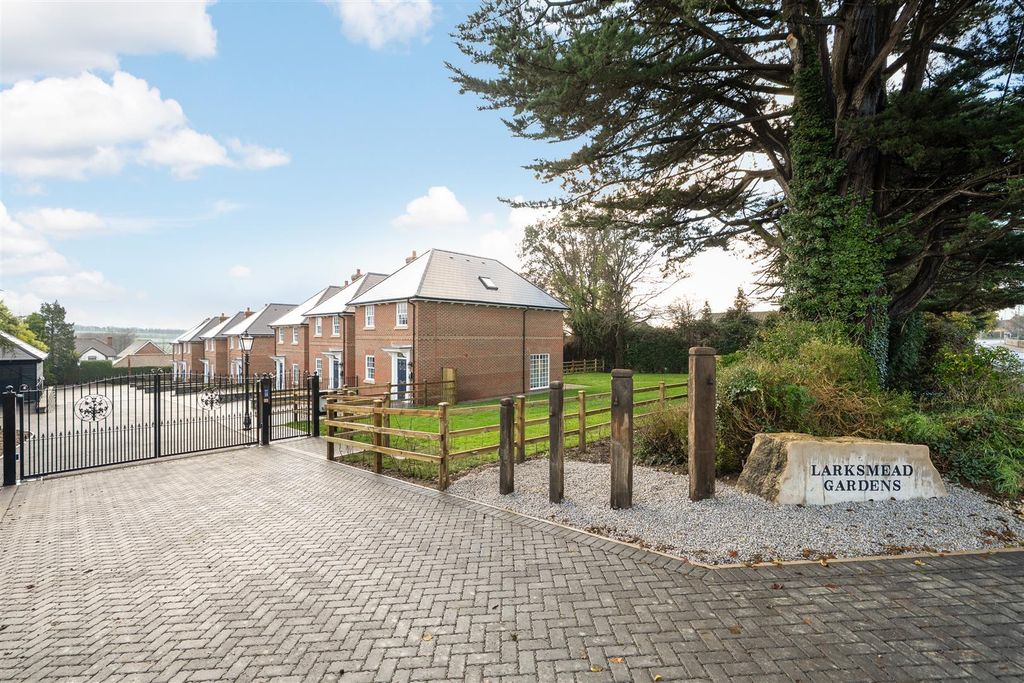 Additional image 20 of 4 bed detached house for saleSalisbury Road, Blandford Forum DT11