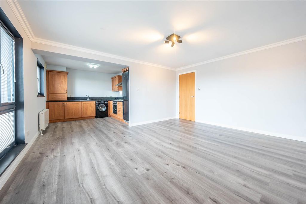 Additional image 8 of 2 bed flat for saleMonart Road, Perth PH1