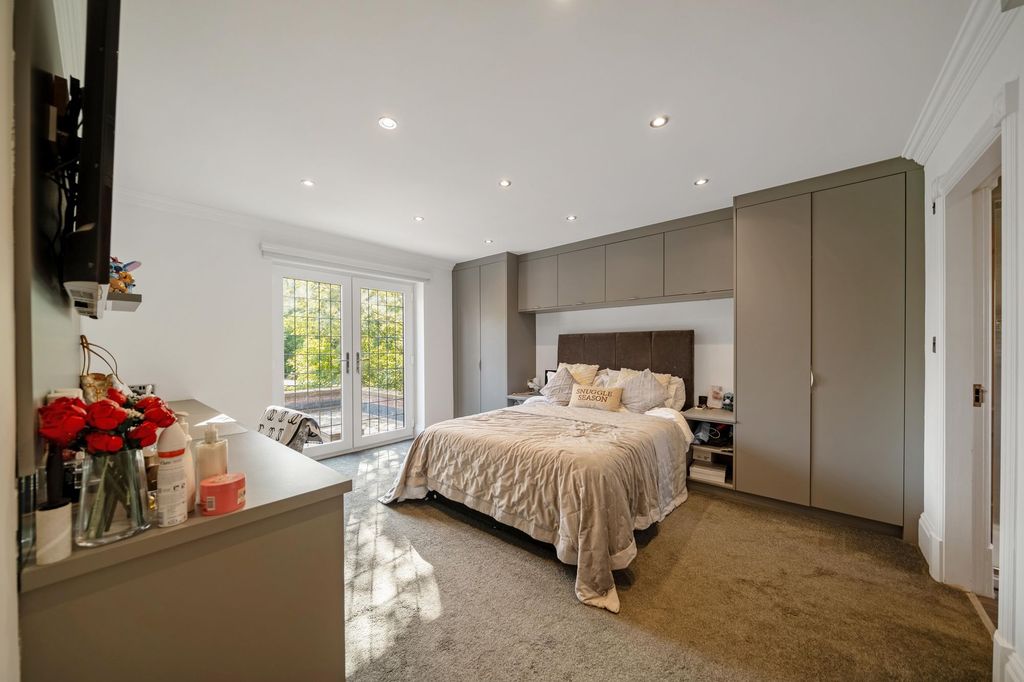 Additional image 35 of 5 bed detached house for saleDivision Lane, Blackpool FY4