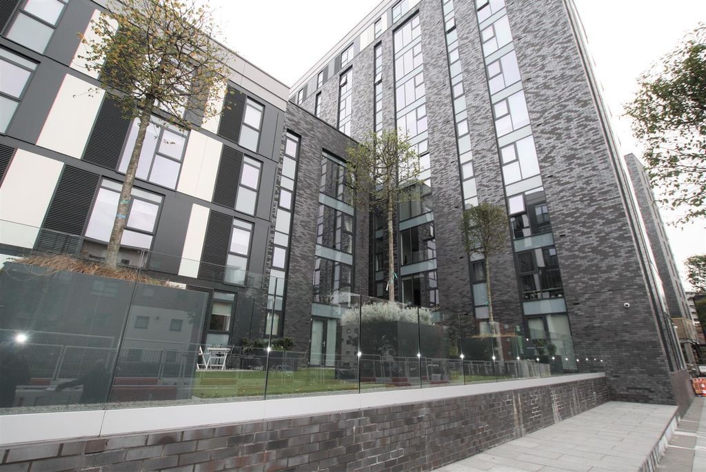 Additional image 12 of 1 bed flat for saleDowntown, Salford M5