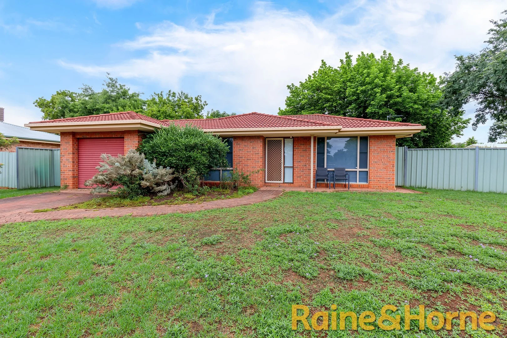 6 Gungurru Close, Dubbo NSW 2830