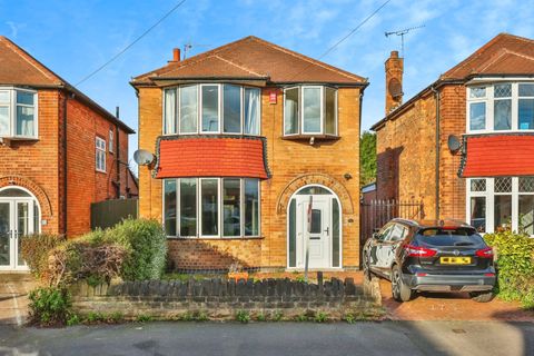 Seaford Avenue, Wollaton NG8