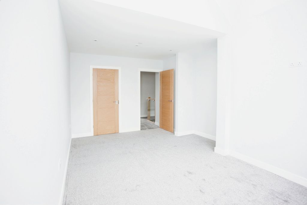 Additional image 18 of 4 bed detached house for saleLibanus Road, Blackwood NP12