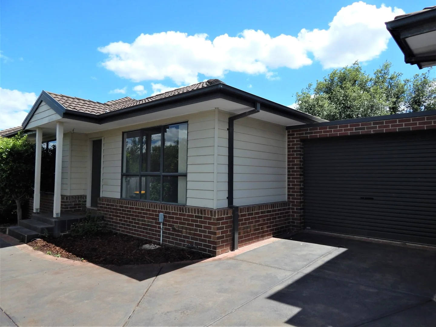 2/19 Hosken Street, Reservoir VIC 3073