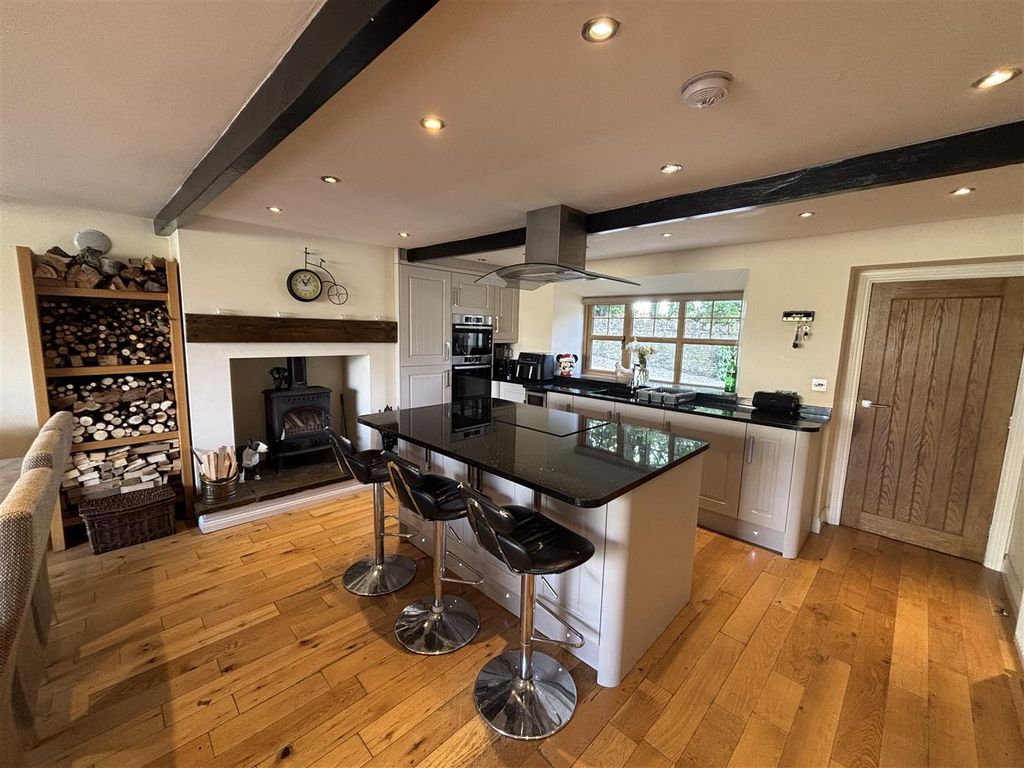 Additional image 4 of 5 bed detached house for saleNew Houses, Back Lyon Street, Queensbury BD13
