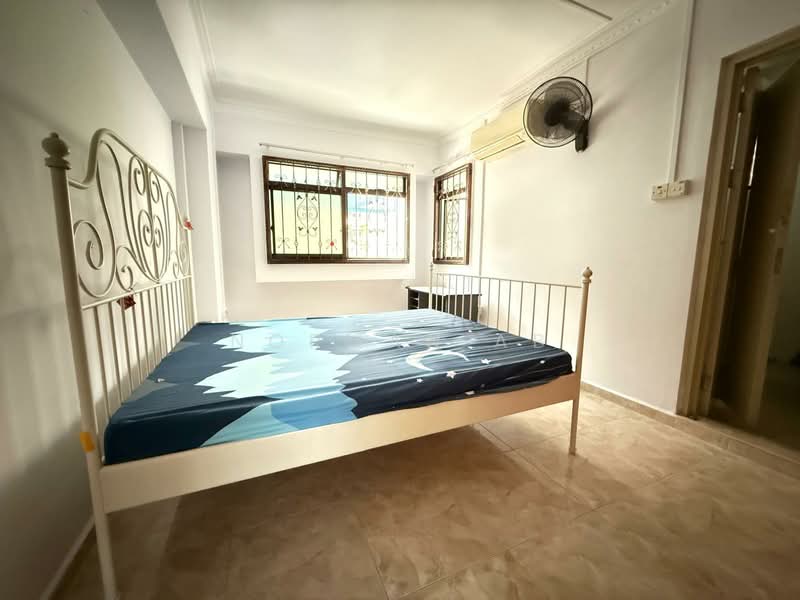 181 Stirling Road photo 5