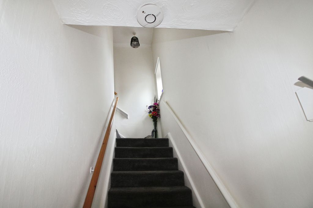 Additional image 15 of 3 bed semi-detached house for saleBirch Avenue, Brigg DN20