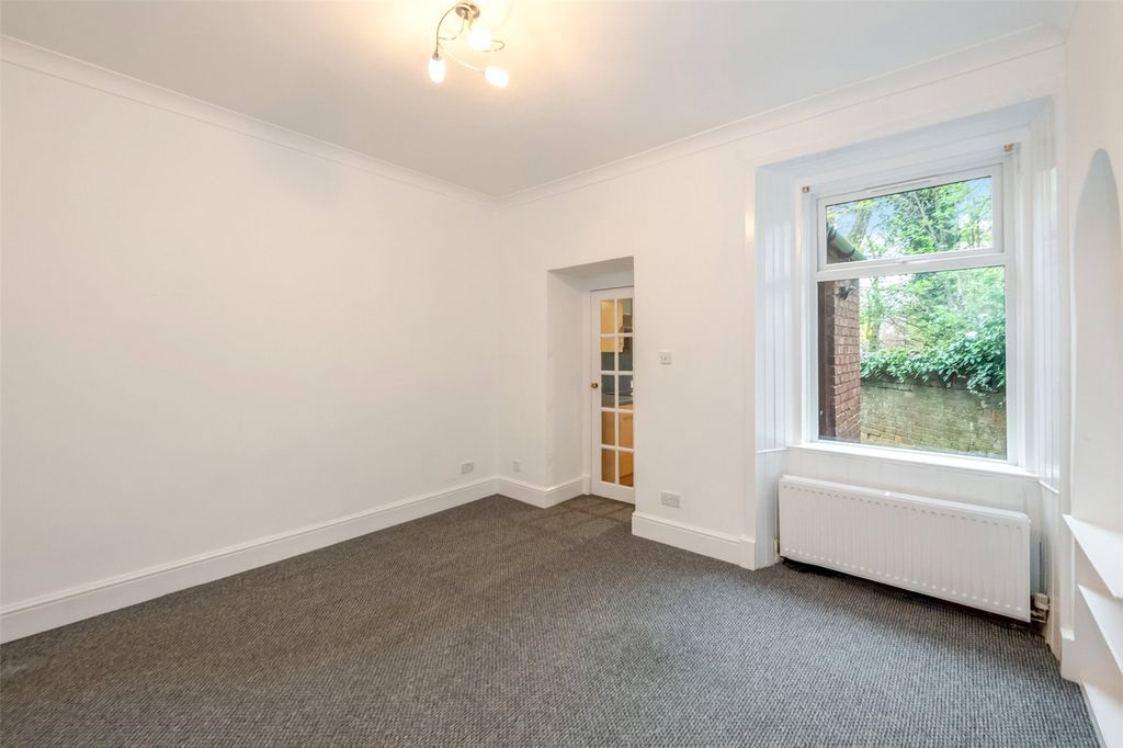 Additional image 9 of 2 bed flat for saleHill Street, Alloa, Clackmannanshire FK10