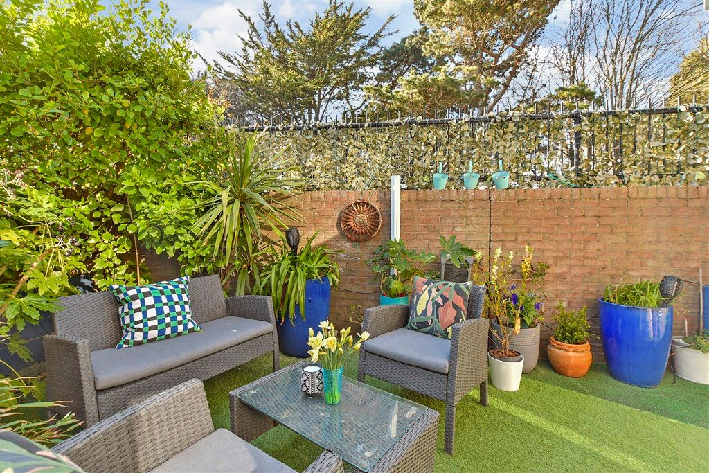 Additional image 2 of 2 bed flat for saleKings Parade, Bognor Regis, West Sussex PO21