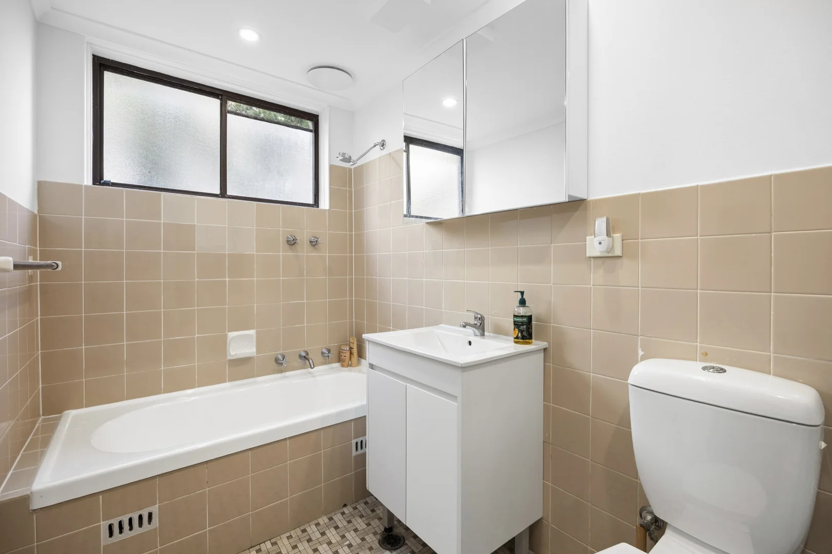 Additional image 5 of 8/6 Stuart Street, Collaroy NSW 2097