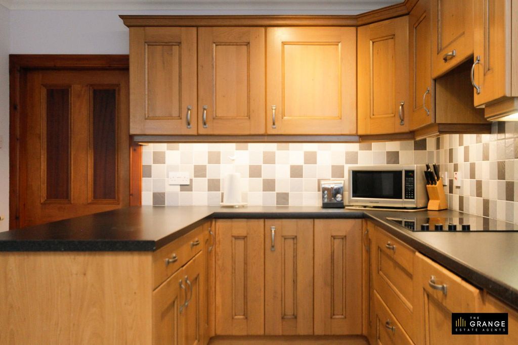 Additional image 9 of 5 bed detached house for saleCliff Terrace, Portknockie AB56