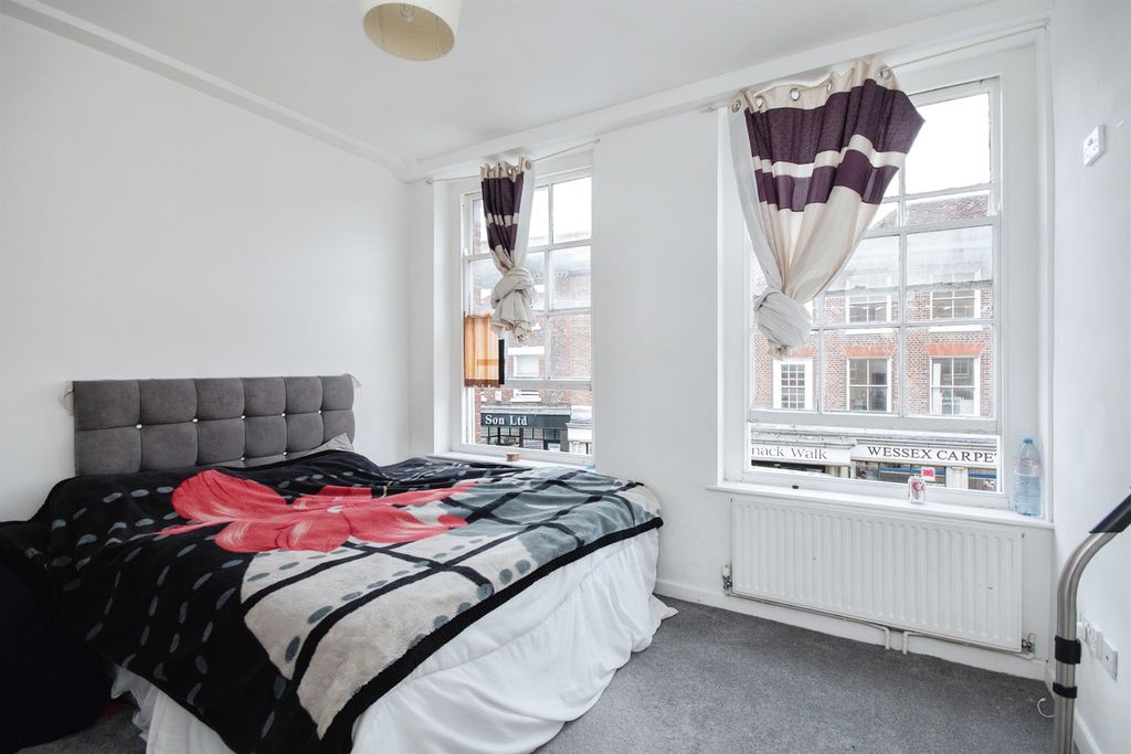Additional image 7 of 2 bed flat for saleWest Street, Blandford Forum DT11