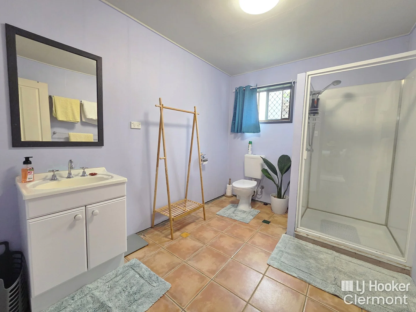 Additional image 40 of 8 Davis Court, Clermont QLD 4721