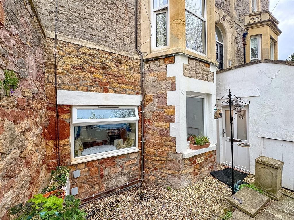 1 bed flat for saleCoombe Road, Weston-Super-Mare BS23