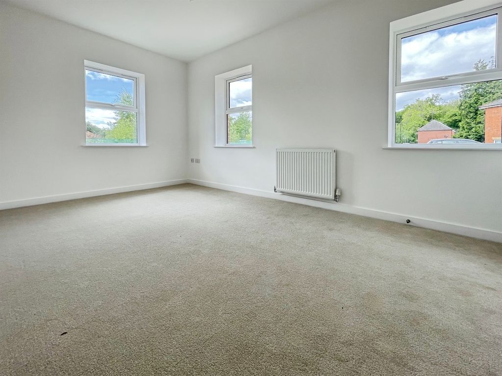 Additional image 6 of 2 bed flat for saleSt. Crispin Drive, Northampton NN5