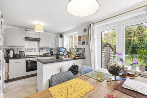 Abbotswood Road, East Dulwich, London SE22