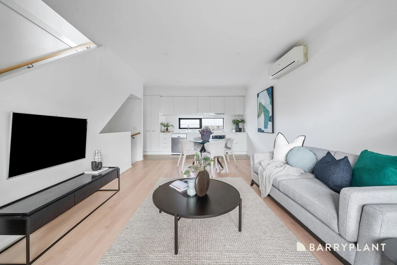 Additional image 2 of 27 Crefden Street, Maidstone VIC 3012