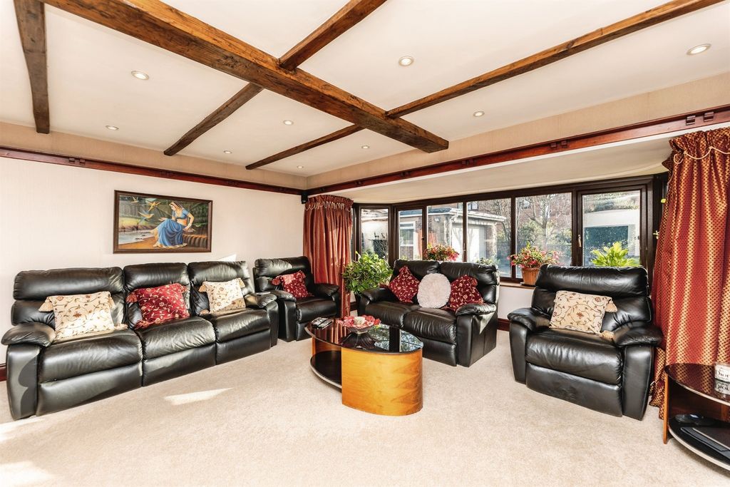 Additional image 7 of 5 bed detached house for saleBirstall Lane, Drighlington, Bradford BD11