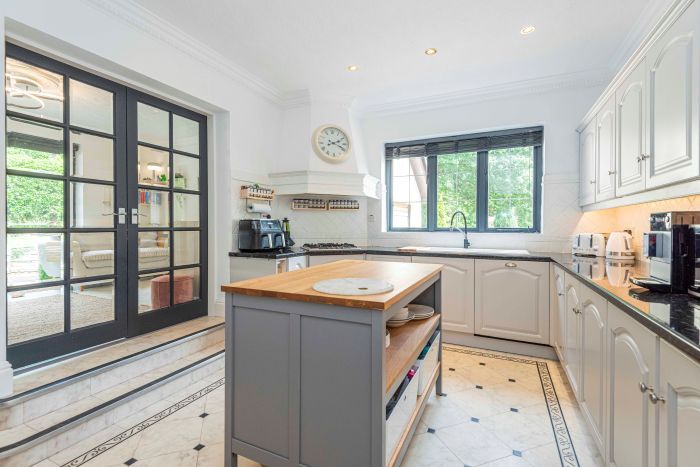 Additional image 13 of 4 bed detached house for sale10 Ravenswood Drive, Heaton, Bolton BL1
