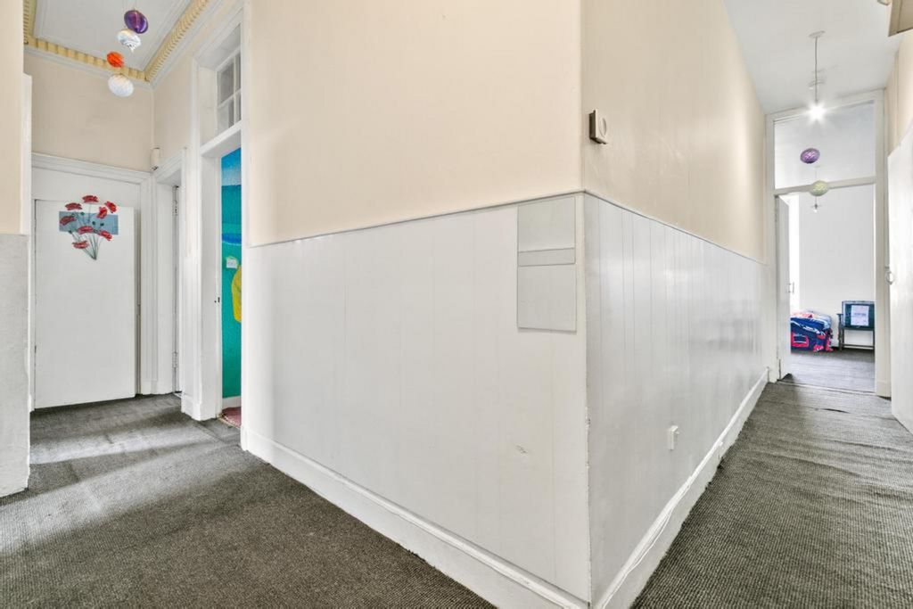 Additional image 15 of 3 bed flat for salePaisley Road West, Cessnock G51
