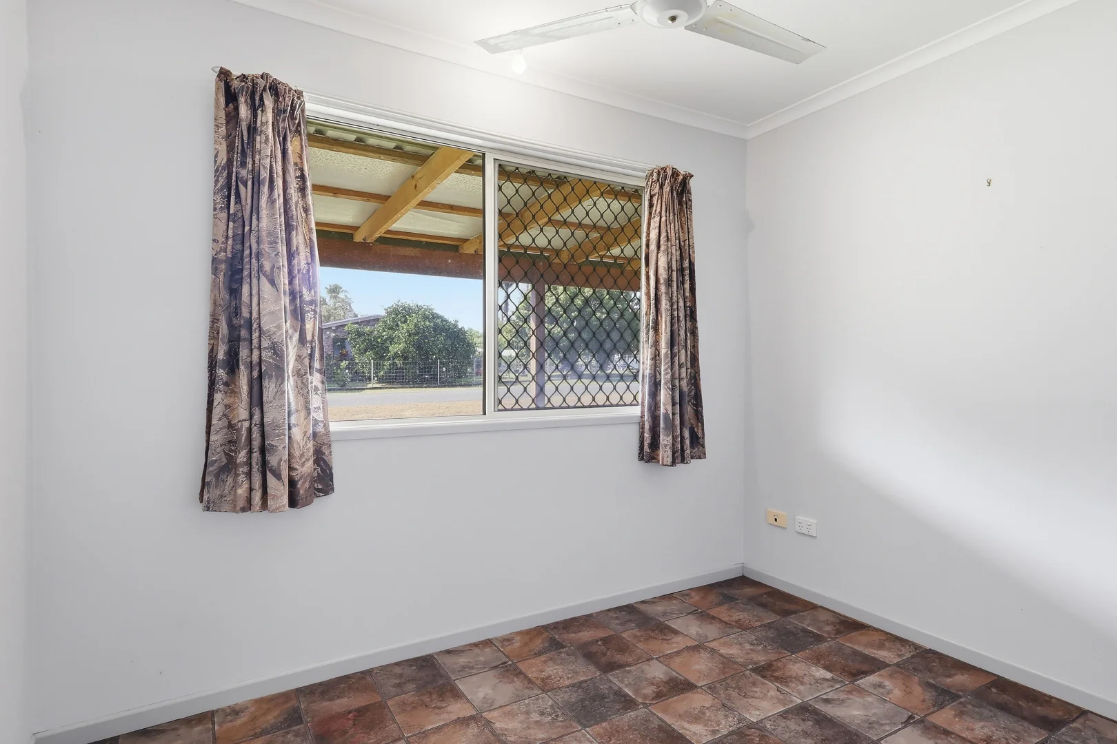 Additional image 11 of 32 Kataryn Avenue, Grasstree Beach QLD 4740