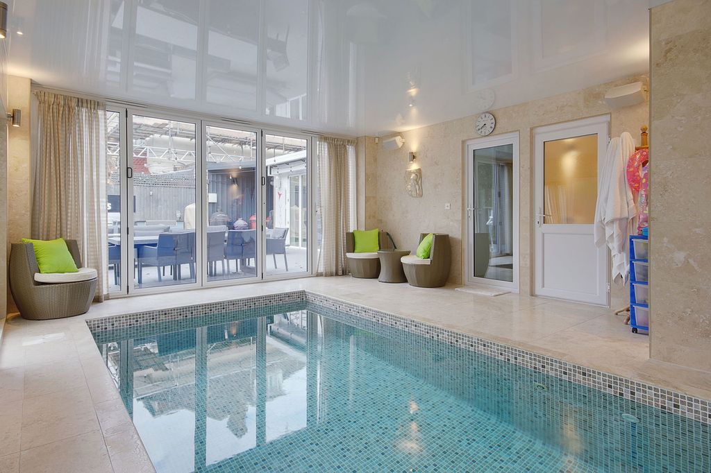 Additional image 16 of 6 bed detached house for salePortchester Road, Bournemouth BH8
