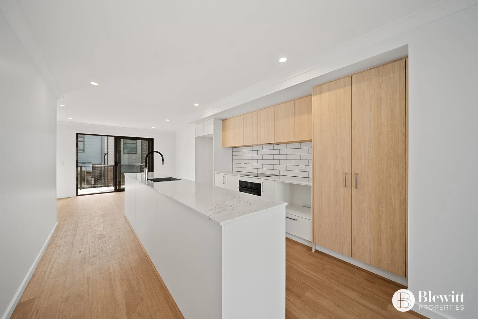 21/40 Fred Daly Avenue, Coombs ACT 2611