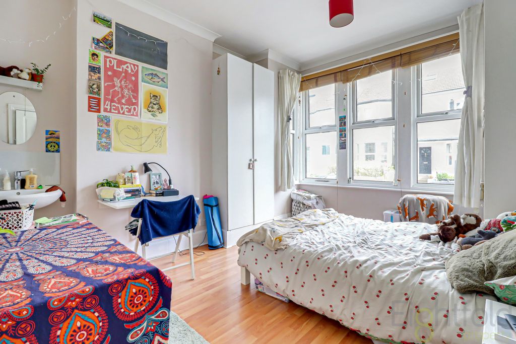 Additional image 13 of 4 bed terraced house for saleBonchurch Road, Brighton BN2