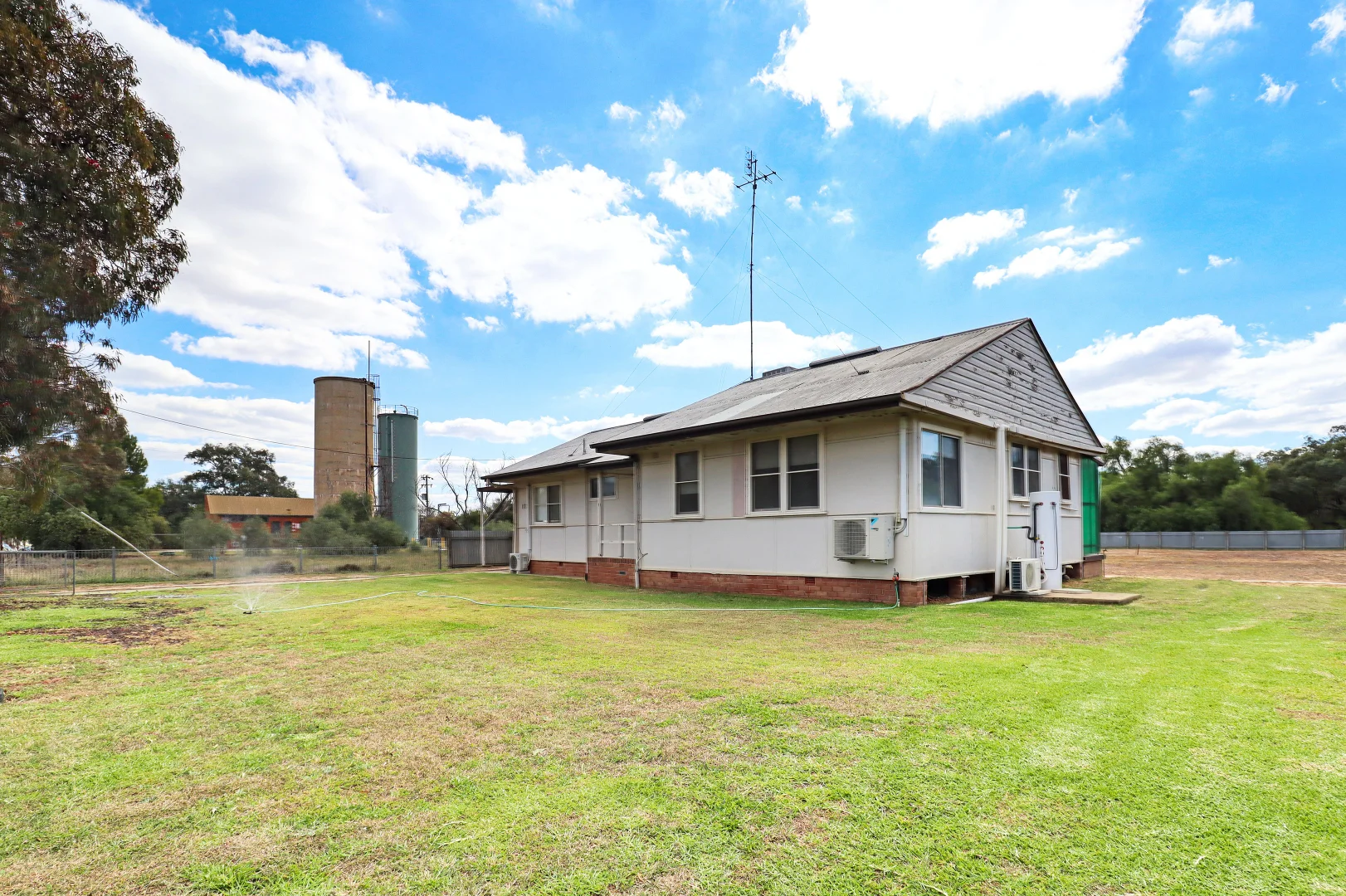 Additional image 2 of 117 Jerilderie Street, Jerilderie NSW 2716