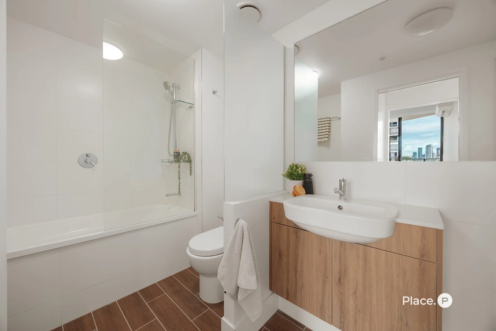 Additional image 13 of 51407/37B Harbour Road, Hamilton QLD 4007