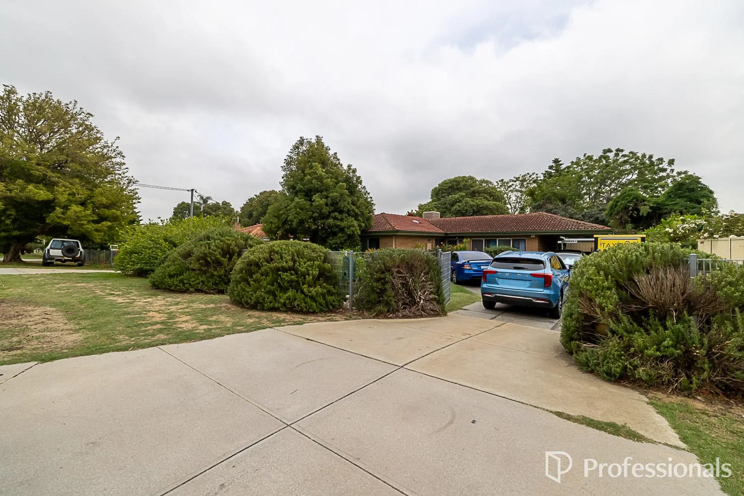 5 Avonlee Road, Armadale WA 6112